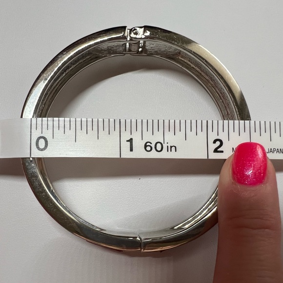 Scarlet Hinged Faux Leather Bangle and Hoops - Picture 3 of 8